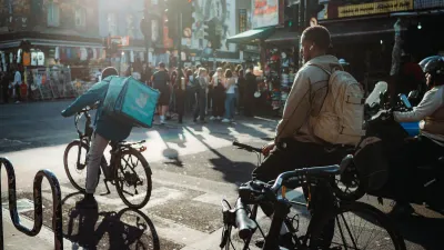 How Much Does A Takeaway Delivery Driver Make?