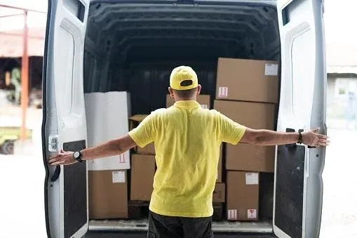 Illustration for: How To Get A Job As A Delivery Driver