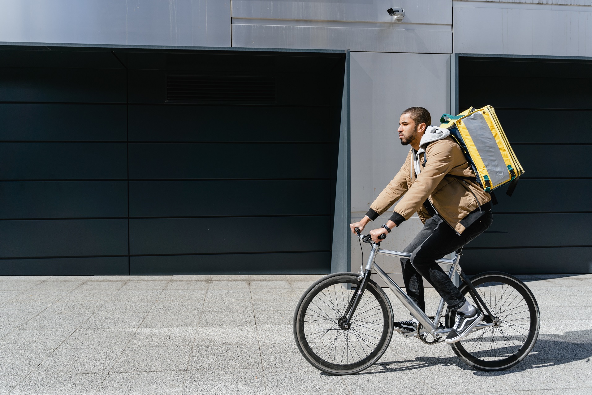 benefits of being a bike courier in London